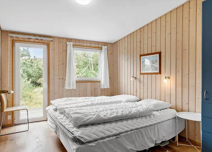 609-hvide-sande-sonder-klitvej-224 * Bjerregård